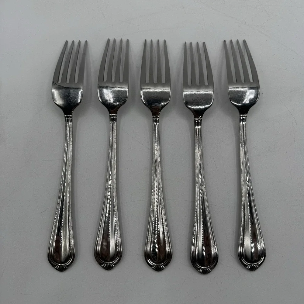 Mikasa 18/10 Stainless - REGENT BEAD Glossy - Dinner Forks Set of 5 8.25